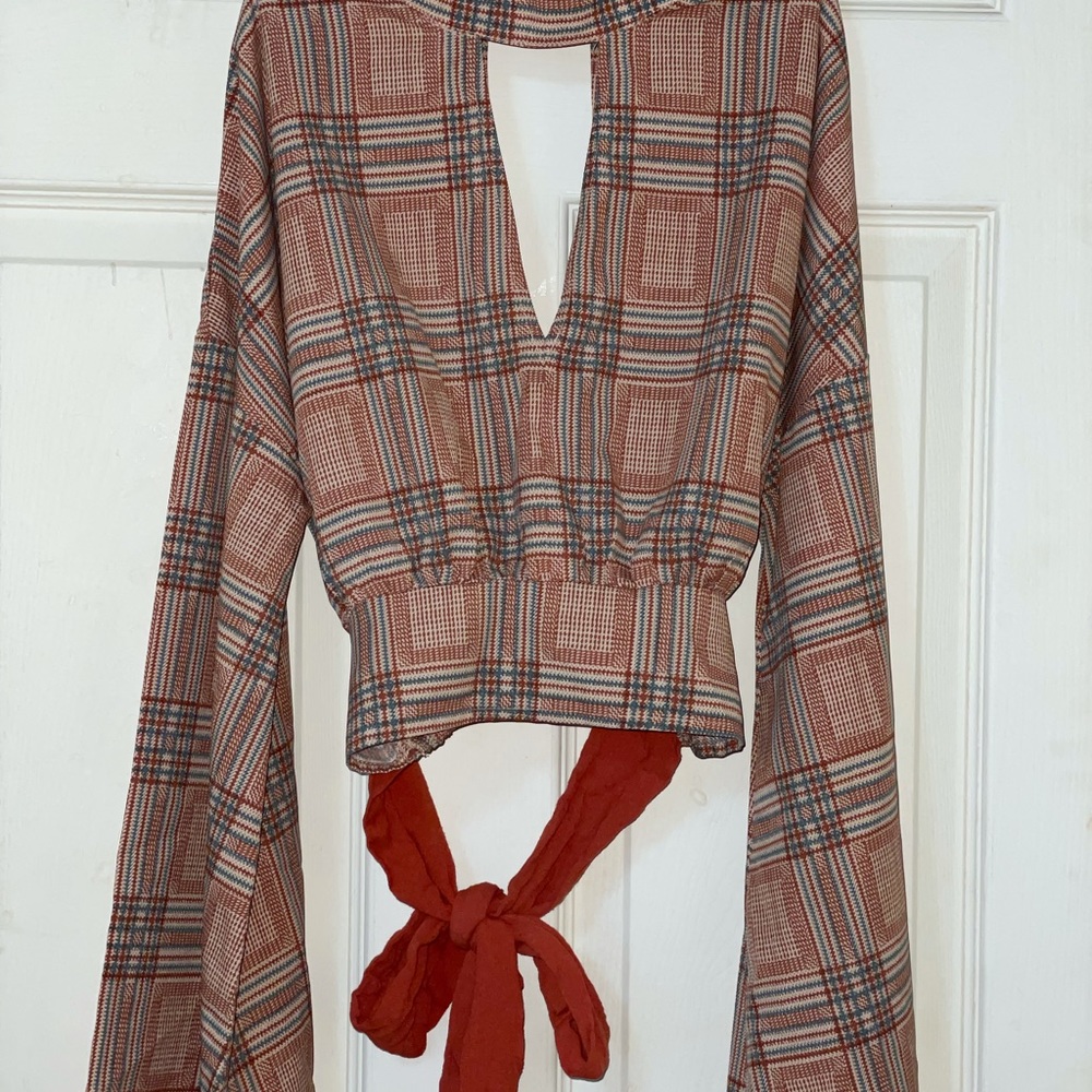 Ivory rose women crop top size M